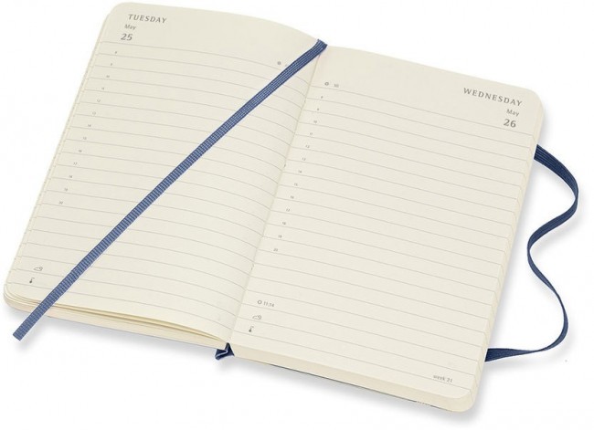 Ежедневник Moleskine CLASSIC SOFT Pocket 90x140мм 400стр. мягкая обложка синий сапфир Ежедневник Moleskine CLASSIC SOFT Pocket 90x140мм 400стр. мягкая обложка синий сапфир