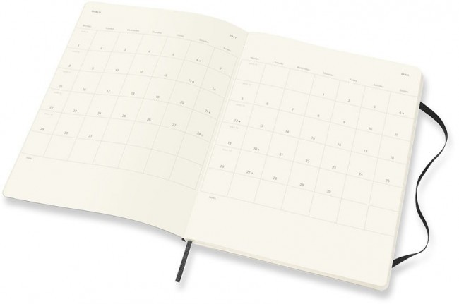 Еженедельник Moleskine CLASSIC SOFT WKNT XL 190х250мм 144стр. мягкая обложка черный Еженедельник Moleskine CLASSIC SOFT WKNT XL 190х250мм 144стр. мягкая обложка черный