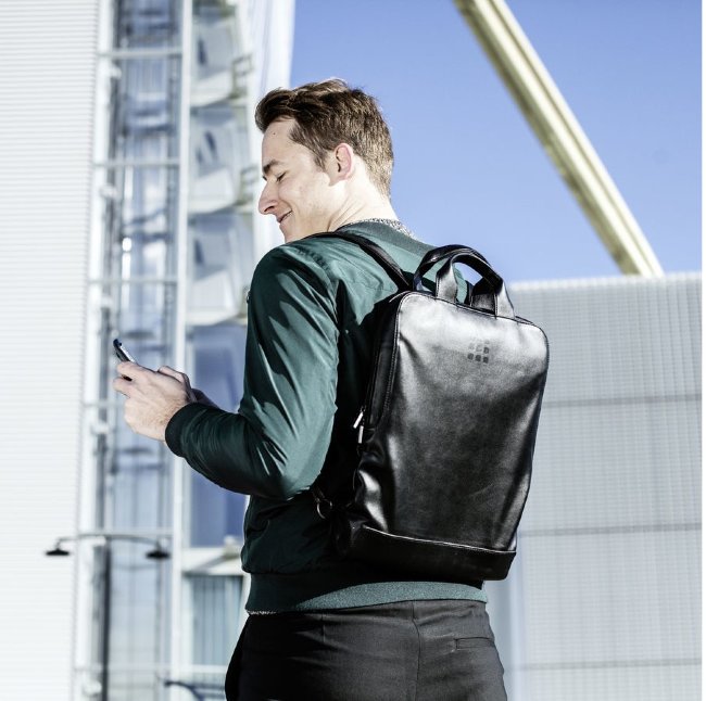 Сумка Moleskine Classic Pro Device 15.4, черная