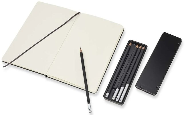 Набор Moleskine Art Collection пенал с черногр.карандашами/блокнот Large нелинованный, черный Набор Moleskine Art Collection пенал с черногр.карандашами/блокнот Large нелинованный, черный