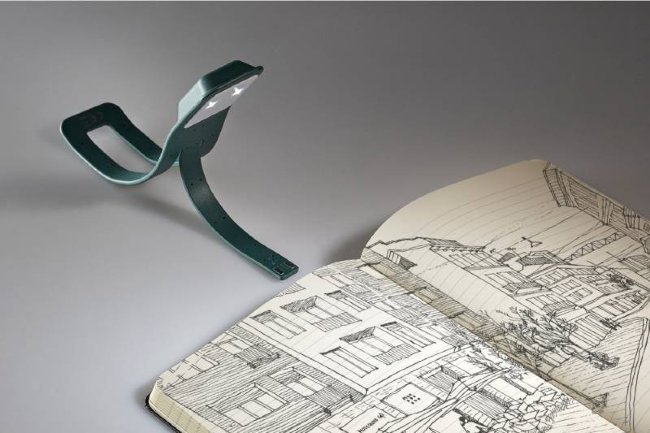 Фонарик-закладка Moleskine BOOKLIGHT зеленый Фонарик-закладка Moleskine BOOKLIGHT зеленый