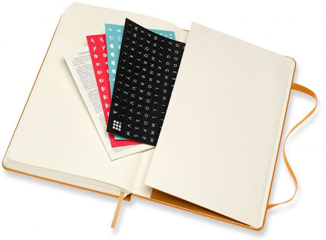 Ежедневник Moleskine CLASSIC Large 130х210мм 400стр. оранжевый Ежедневник Moleskine CLASSIC Large 130х210мм 400стр. оранжевый